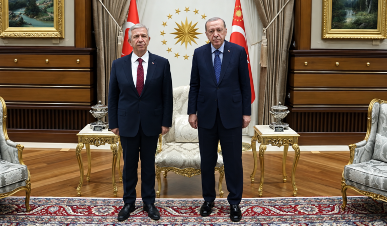 Erdoğan–Mansur Yavaş Görüşmesinin Perde Arkası: Külliye’de Neler Konuşuldu?