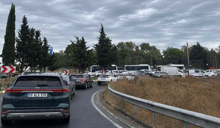 Çerkezköy’de Okullar Açıldı, Trafik Çilesi Yeniden Başladı