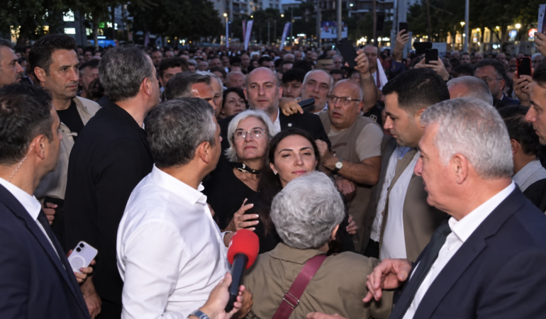 Özgür Özel’den Bursa’da Yaşlı Vatandaşa “Allah Seni Kahretsin” Sözü
