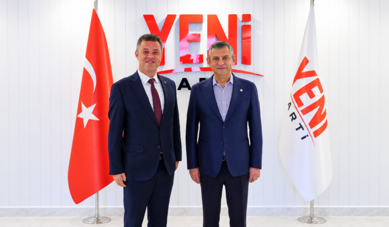 Çorlu Belediye Başkanı Ahmet Sarıkurt’tan Özgür Özel’e Ziyaret